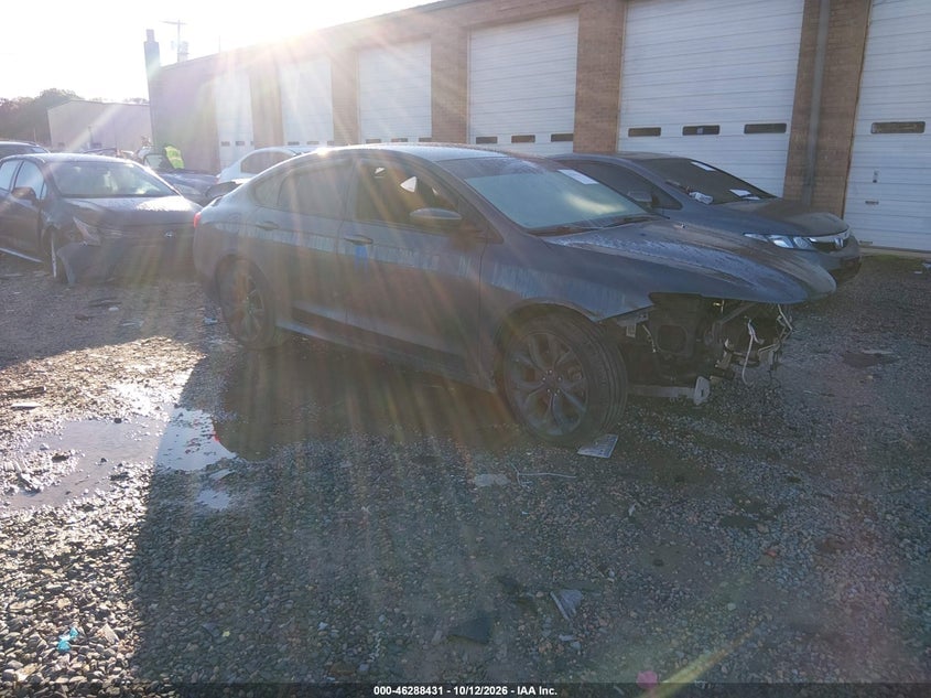 2015 CHRYSLER 200 S | 1C3CCCDG8FN610435 | UPCARS