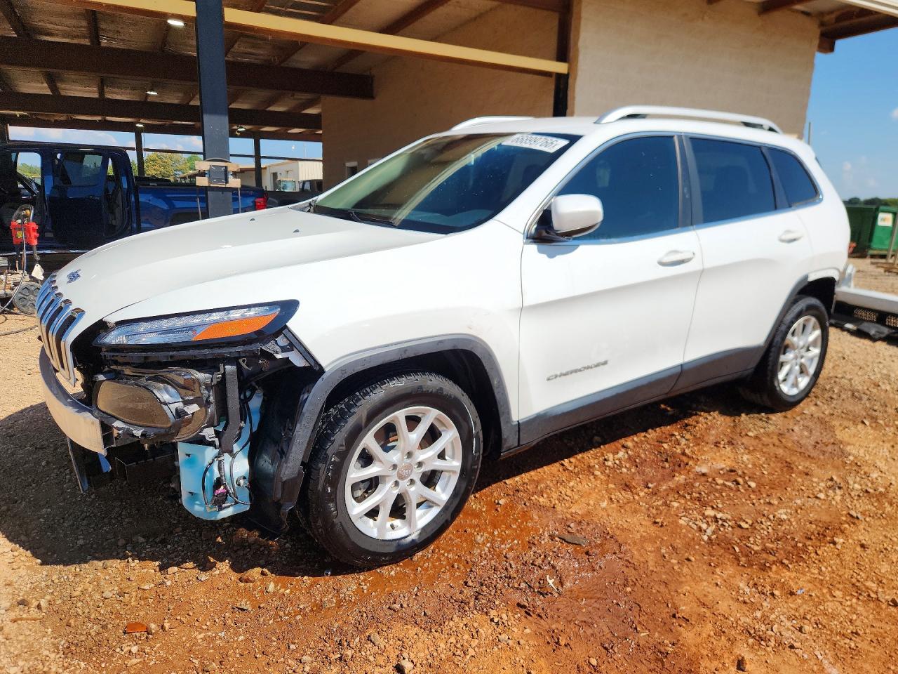 2018 JEEP CHEROKEE LATITUDE | 1C4PJLCB2JD539711 | UPCARS