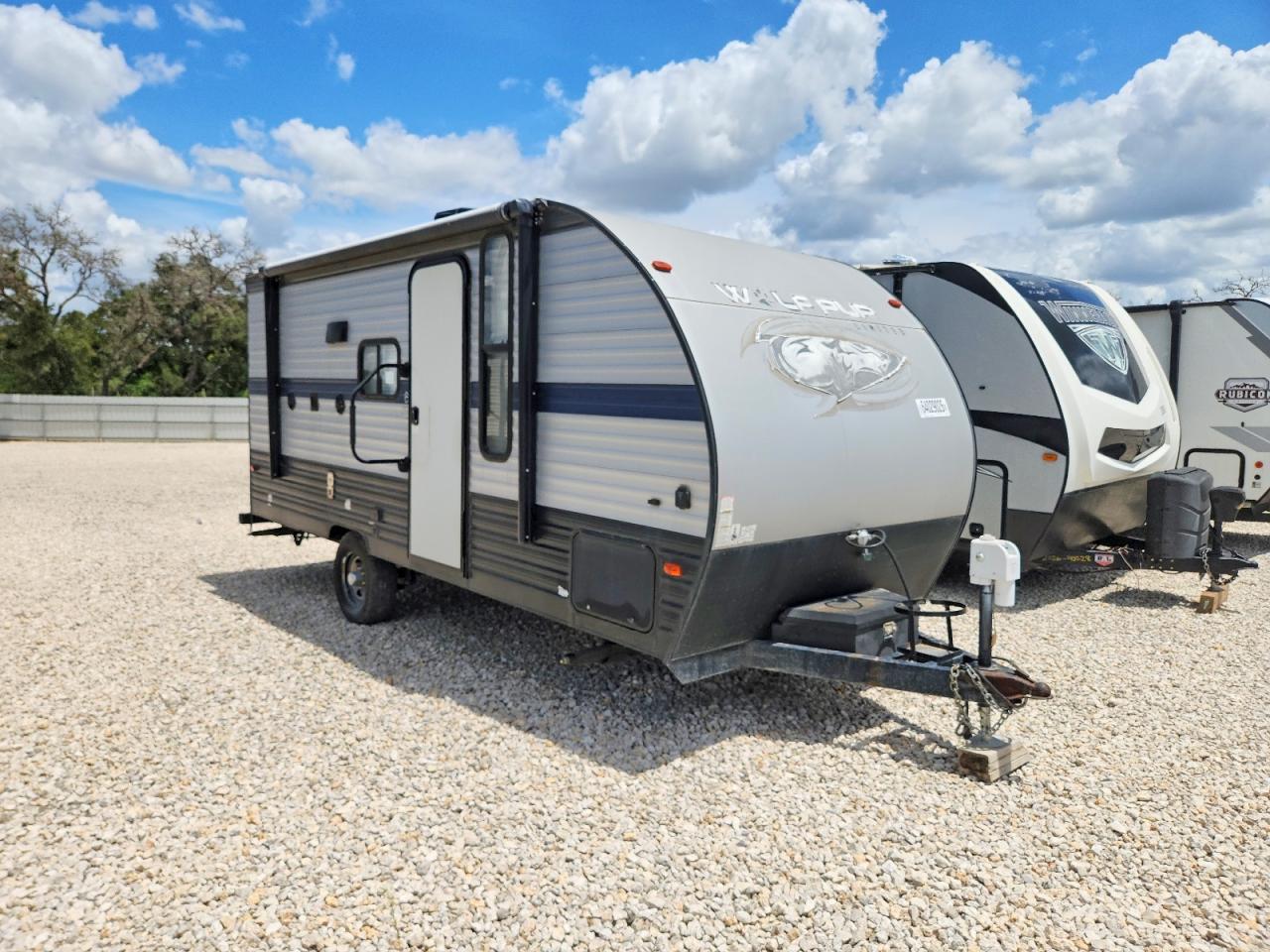 2020 FORESRIVER WOLF PUP FOREST RIVER  CAMPER | 4X4TCK622L9132079 | UPCARS