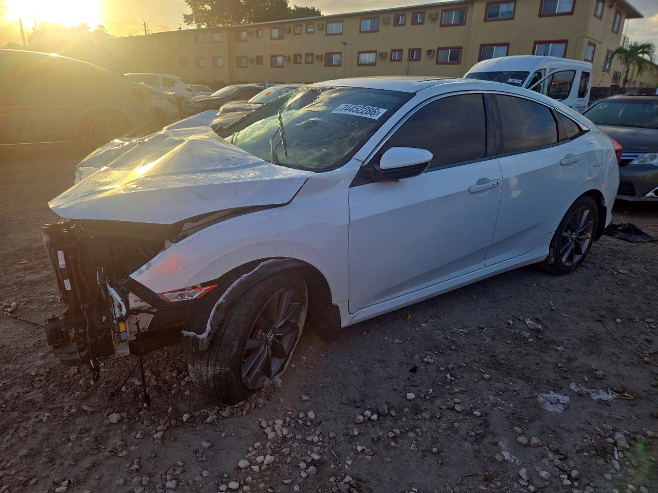2019 HONDA CIVIC EX | 19XFC1F35KE002345 | UPCARS