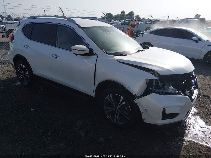 2020 NISSAN ROGUE SV FWD | 5N1AT2MT6LC720736 | UPCARS
