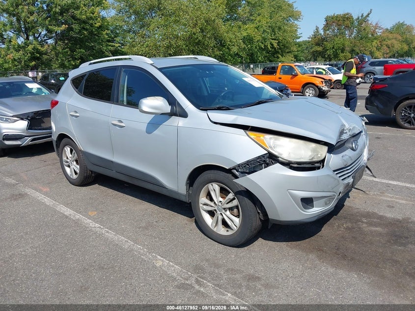 2011 HYUNDAI TUCSON GLS | KM8JU3AC0BU137918 | UPCARS