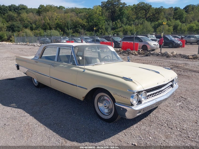 1961 FORD GALAXIE 500 | 1A52W103341 | UPCARS