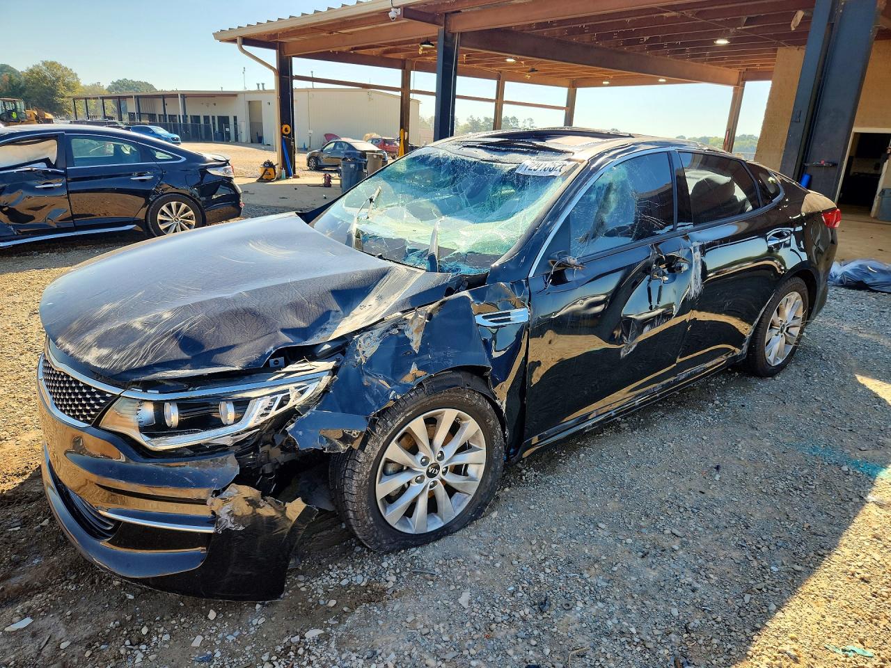 2017 KIA OPTIMA EX | 5XXGU4L37HG174139 | UPCARS