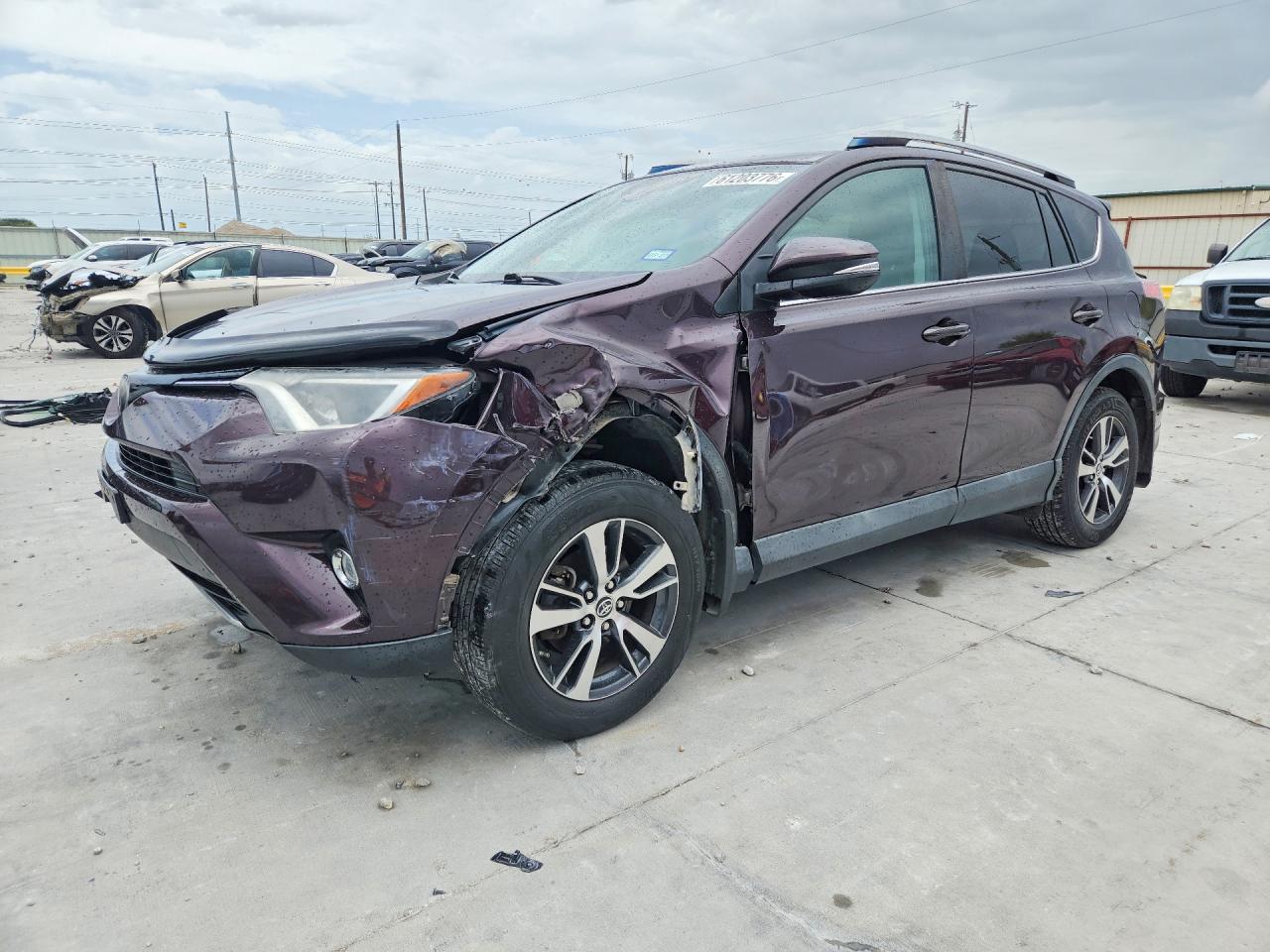 2018 TOYOTA RAV4 XLE | 2T3RFREV8JW718827 | UPCARS
