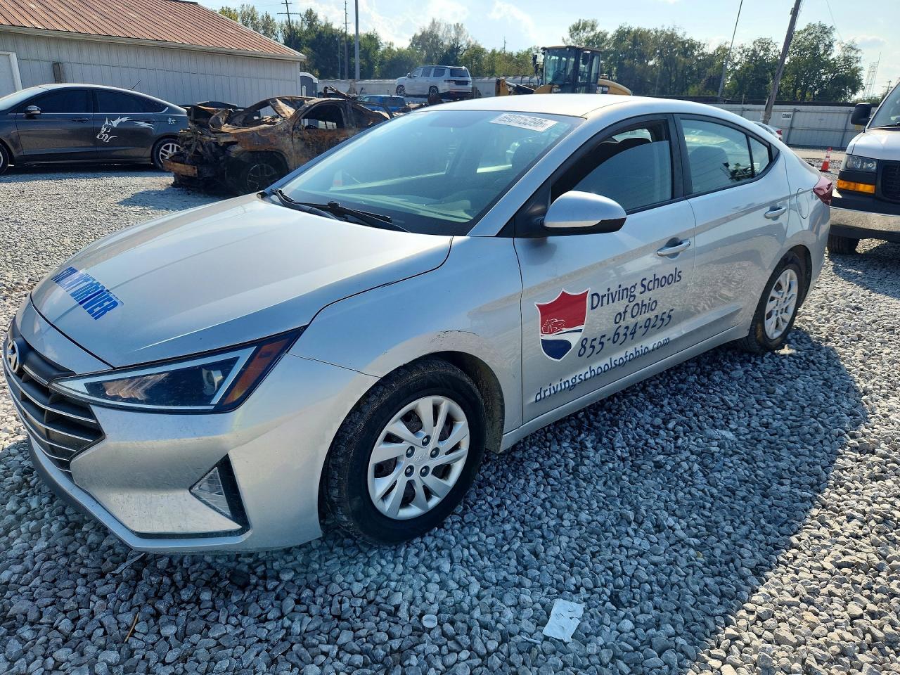 2019 HYUNDAI ELANTRA SE | 5NPD74LF9KH439966 | UPCARS