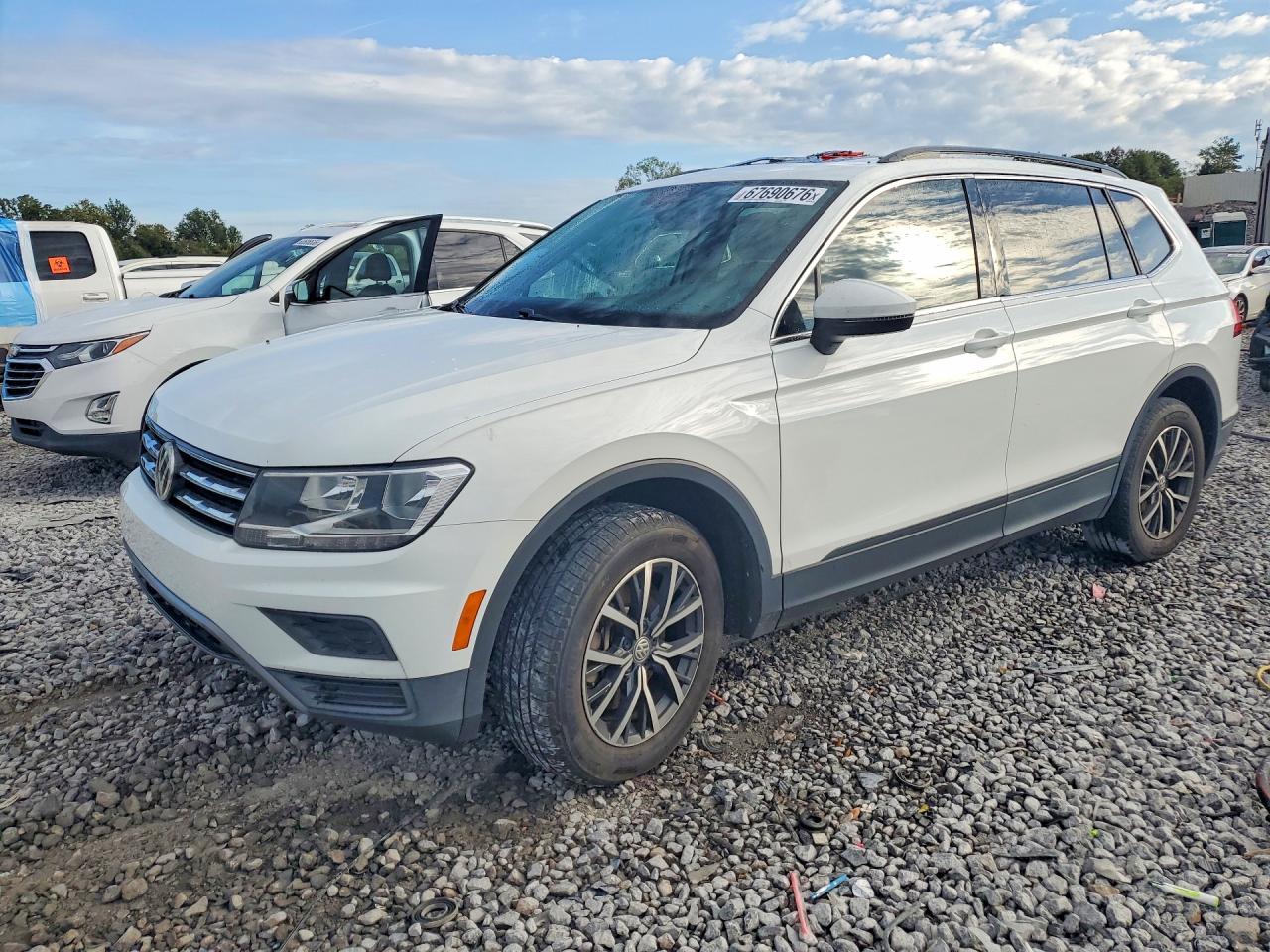 2019 VOLKSWAGEN TIGUAN SE | 3VV3B7AX4KM174196 | UPCARS