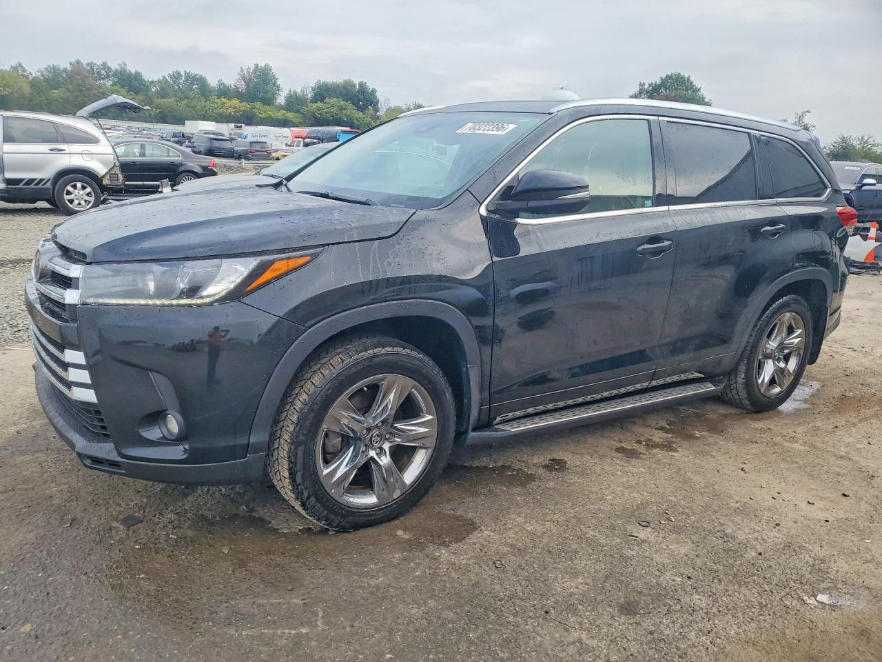 2019 TOYOTA HIGHLANDER LIMITED PLATINUM | 5TDDZRFH8KS727847 | UPCARS