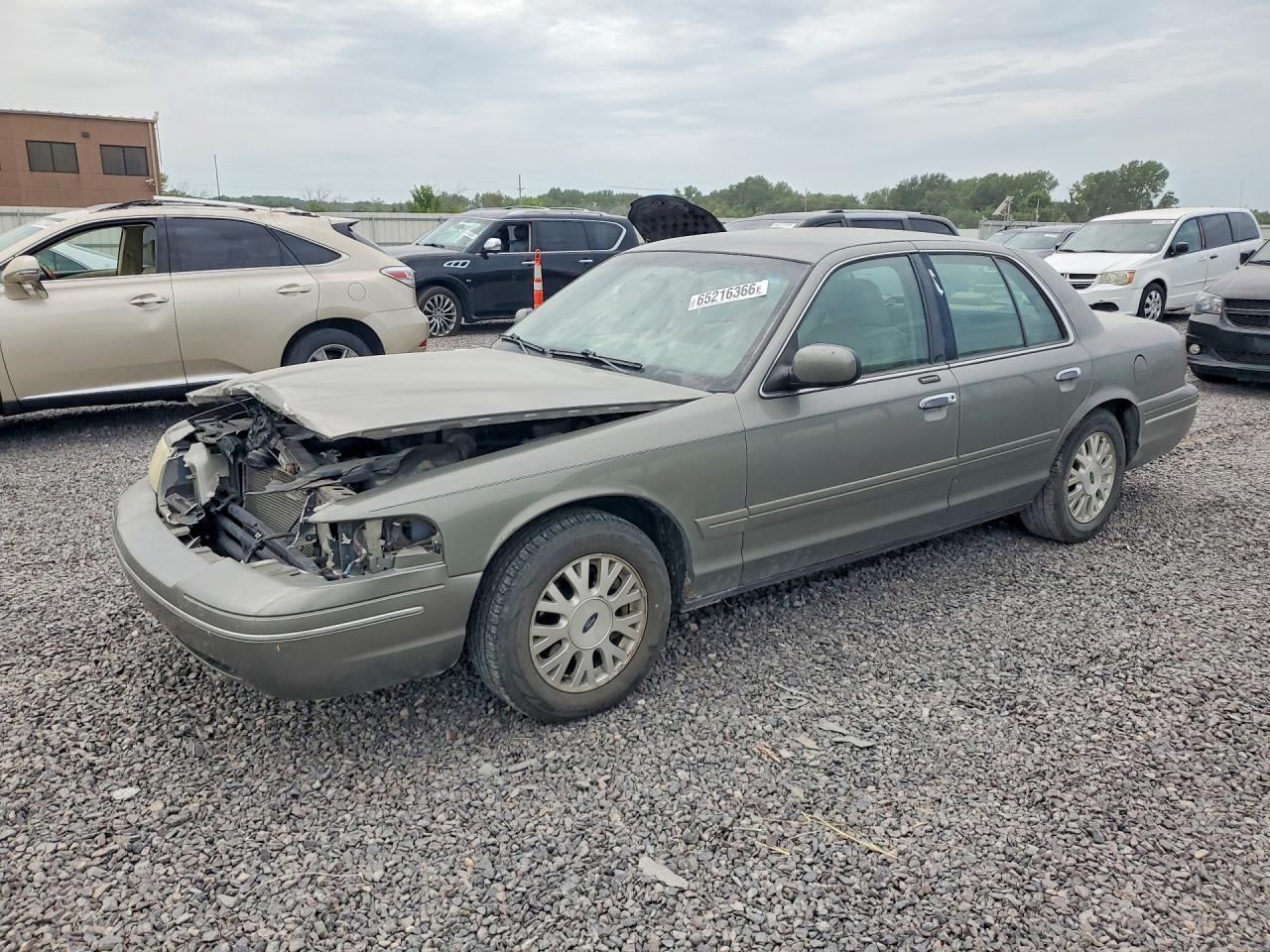 2003 FORD CROWN VIC LX | 2FAFP74W43X130761 | UPCARS