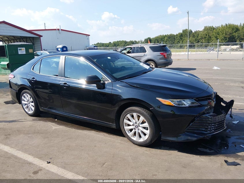 2018 TOYOTA CAMRY LE | 4T1B11HK2JU601188 | UPCARS