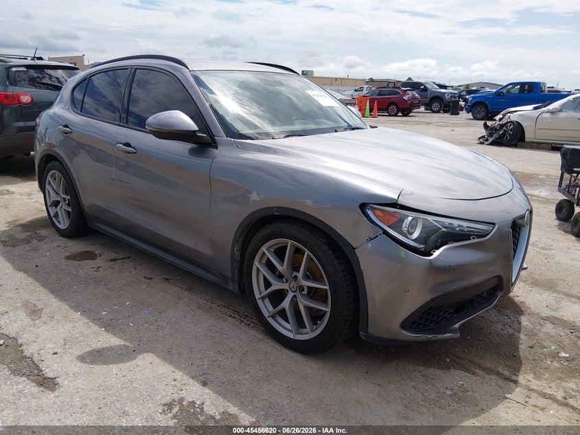 2018 ALFA ROMEO STELVIO TI SPORT AWD | ZASFAKNN2J7B79388 | UPCARS