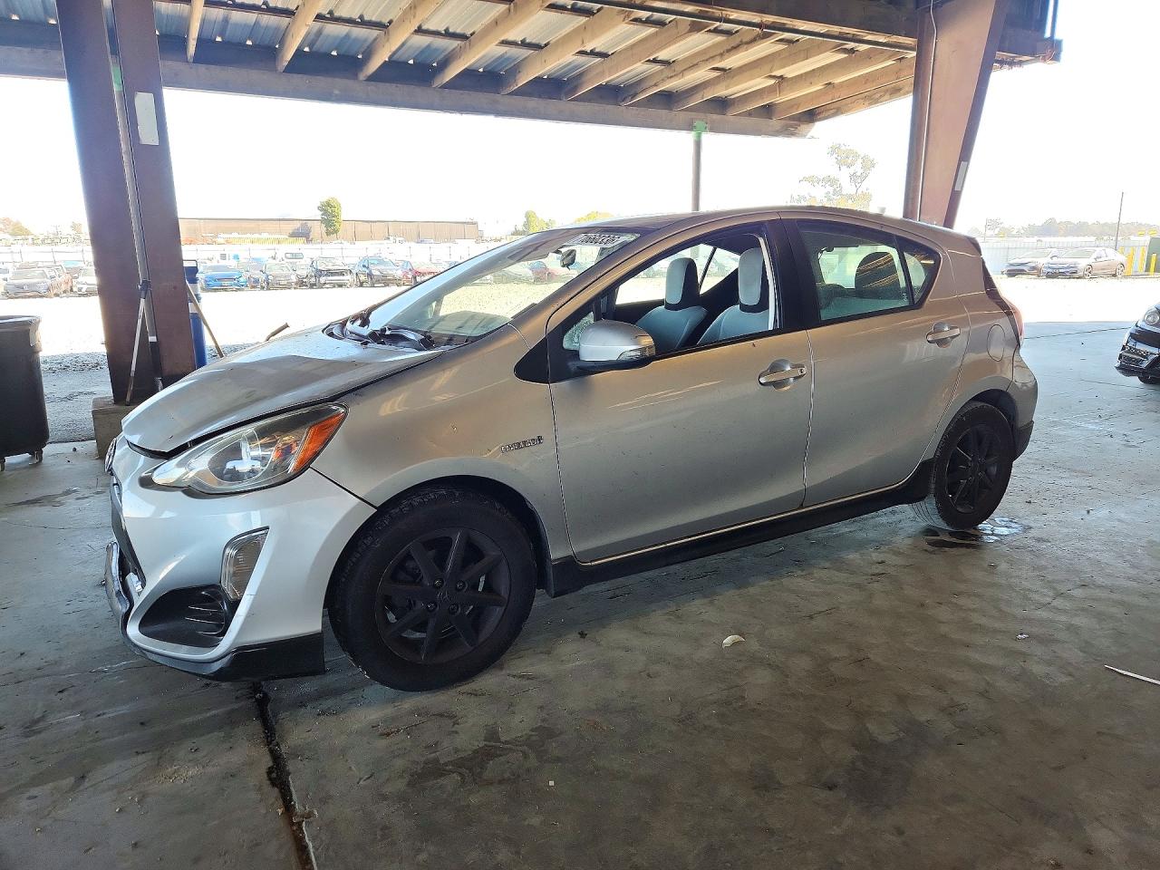 2017 TOYOTA PRIUS ONE | JTDKDTB33H1592697 | UPCARS