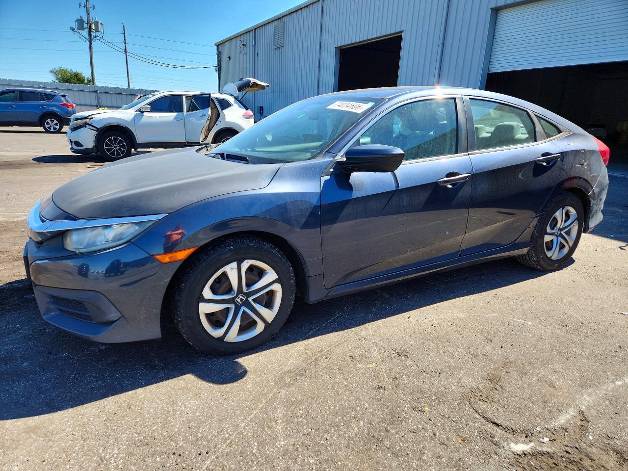 2016 HONDA CIVIC LX | 19XFC2F50GE096066 | UPCARS