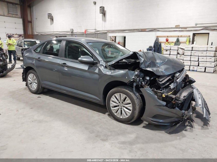 2019 VOLKSWAGEN JETTA 1.4T R-LINE/1.4T S/1.4T SE | 3VWC57BU4KM231584 | UPCARS