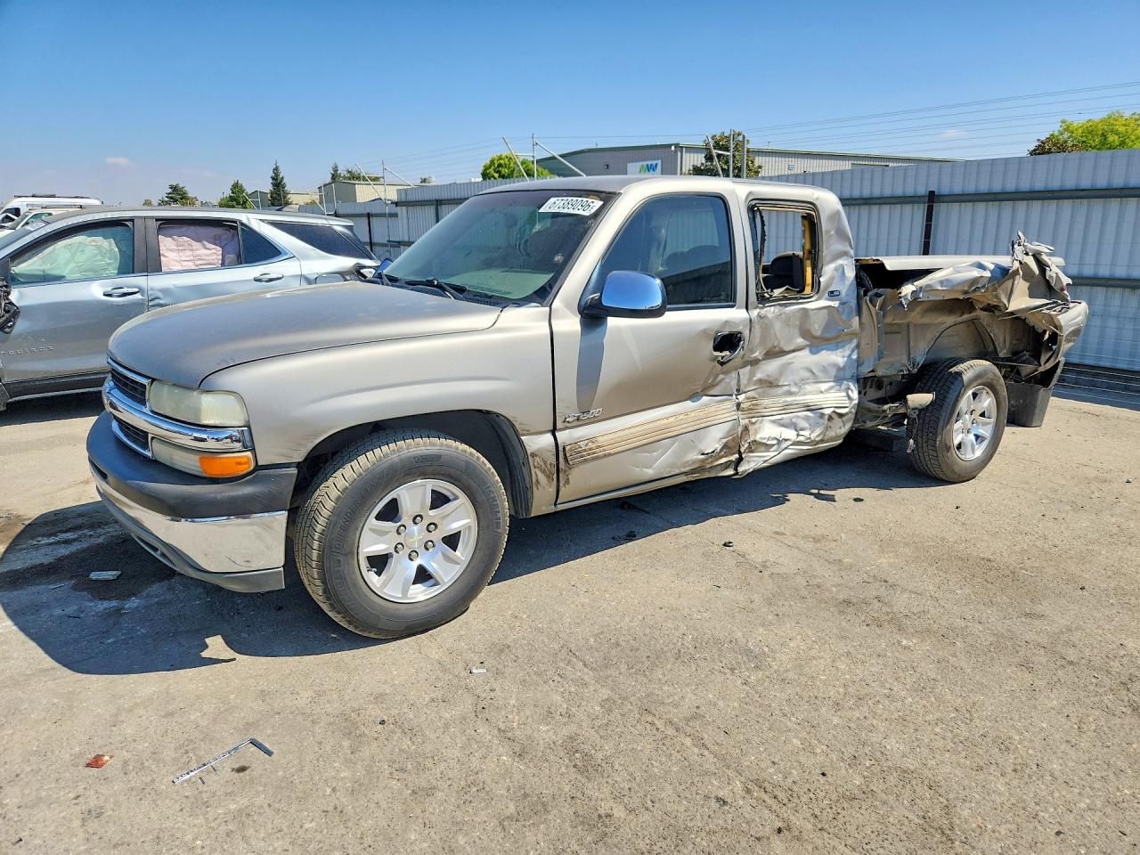 1999 CHEVROLET SILVERADO C1500 | 2GCEC19T5X1181563 | UPCARS