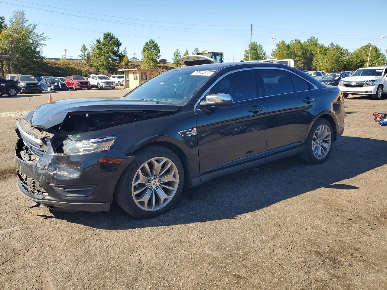 2019 FORD TAURUS LIMITED | 1FAHP2F85KG111022 | UPCARS