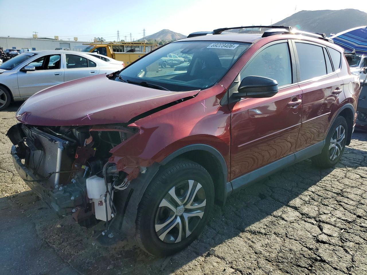 2018 TOYOTA RAV4 LE | JTMBFREV7JD253309 | UPCARS