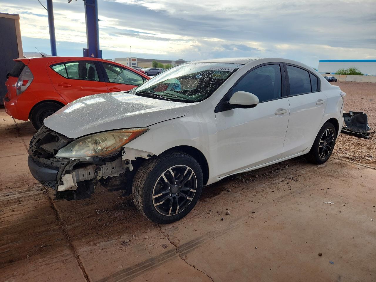 2013 MAZDA 3 I | JM1BL1TGXD1733168 | UPCARS