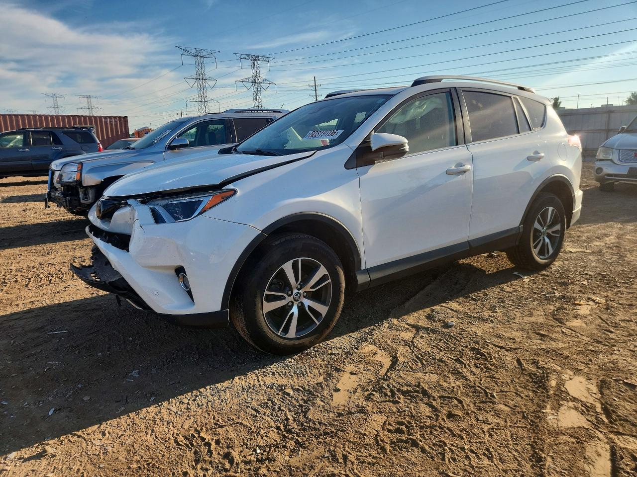 2016 TOYOTA RAV4 XLE | JTMRFREV1GJ066737 | UPCARS