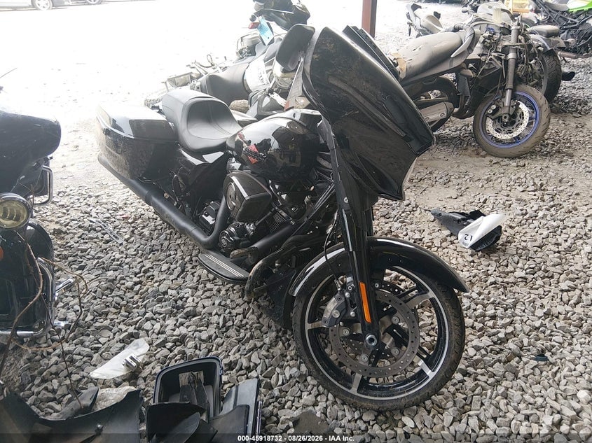 2025 HARLEY-DAVIDSON FLHX | 1HD1KB71XSB622667 | UPCARS