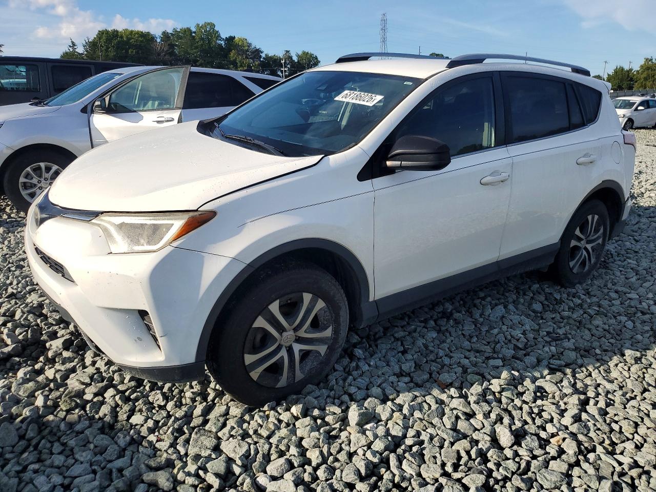 2018 TOYOTA RAV4 LE | JTMZFREV0JJ187783 | UPCARS