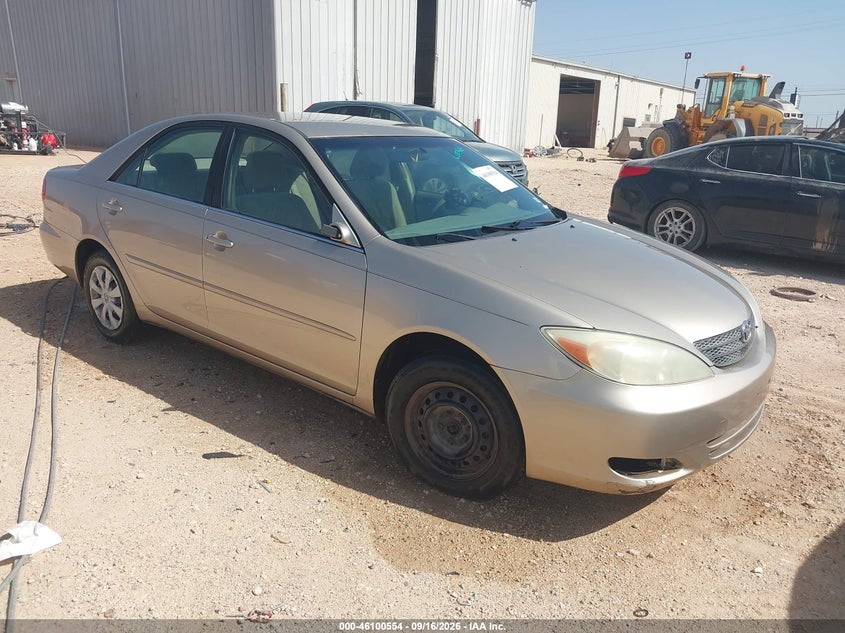 2002 TOYOTA CAMRY LE | JTDBE32K220118399 | UPCARS