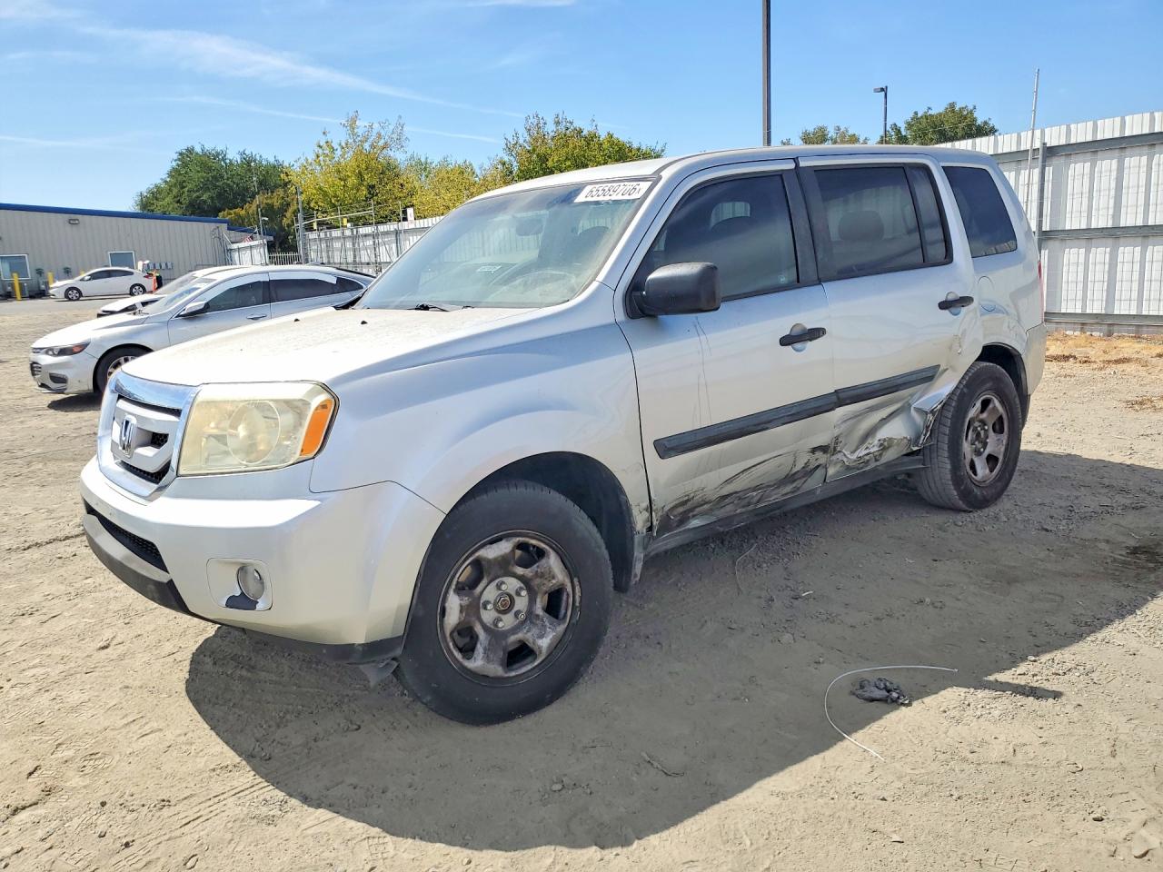 2011 HONDA PILOT LX | 5FNYF3H21BB008606 | UPCARS