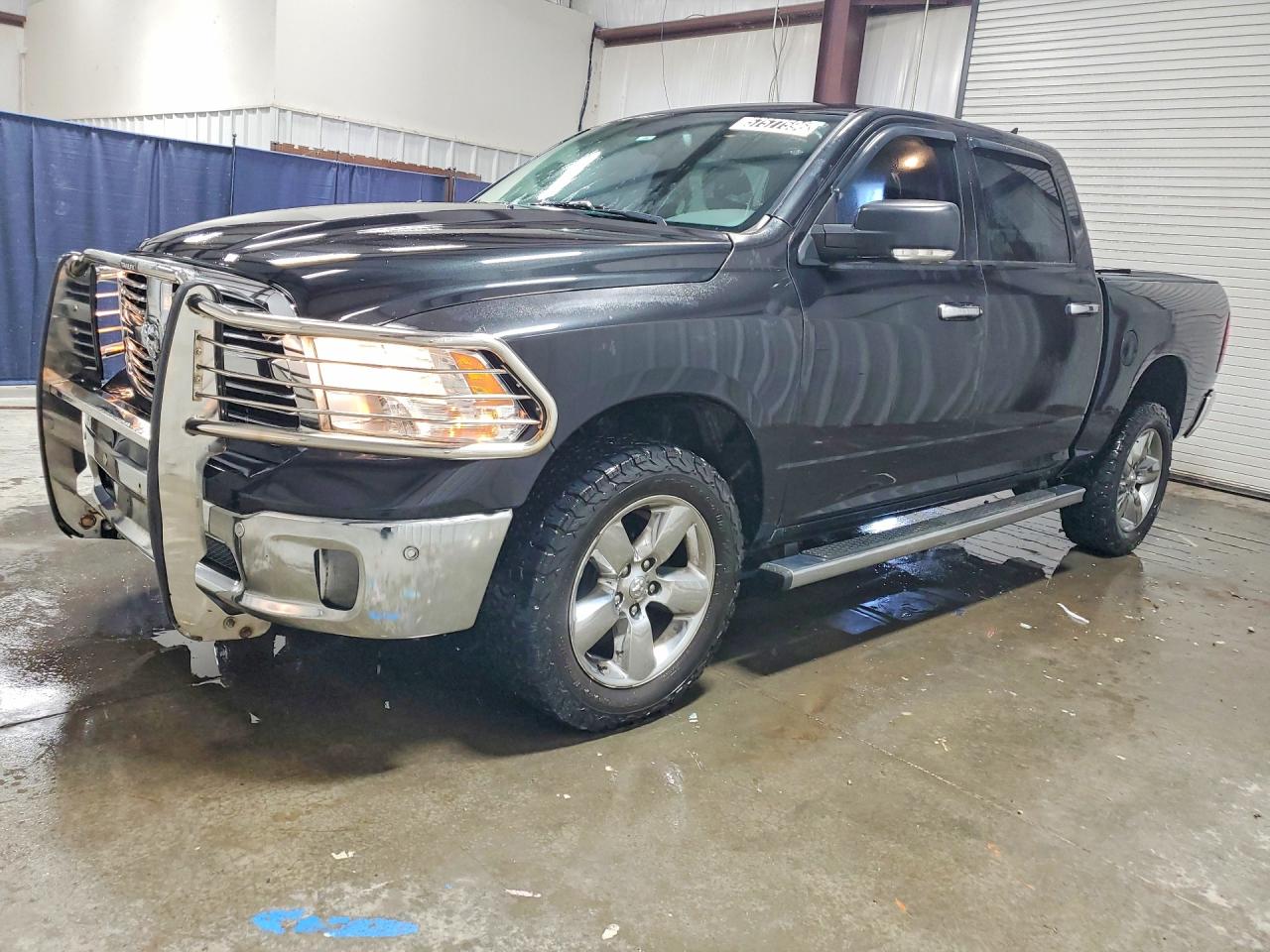 2017 RAM 1500 SLT | 1C6RR7LG2HS870998 | UPCARS