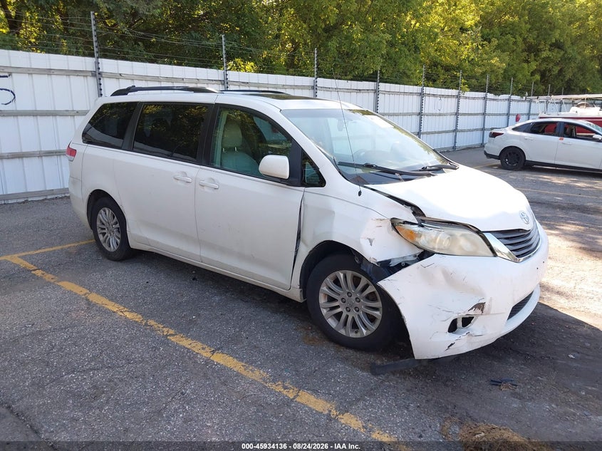 2011 TOYOTA SIENNA XLE V6 | 5TDYK3DC0BS146207 | UPCARS