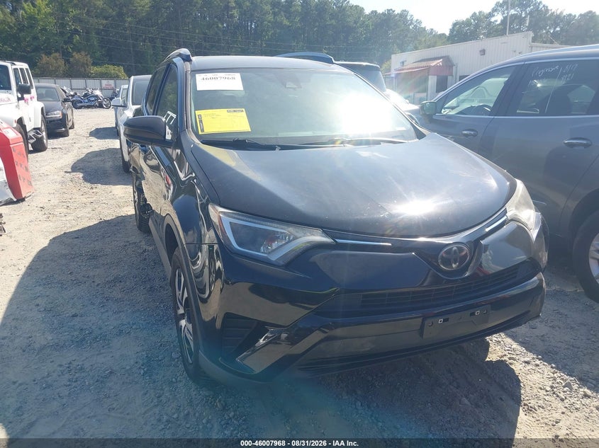 2018 TOYOTA RAV4 LE | 2T3ZFREV8JW466125 | UPCARS