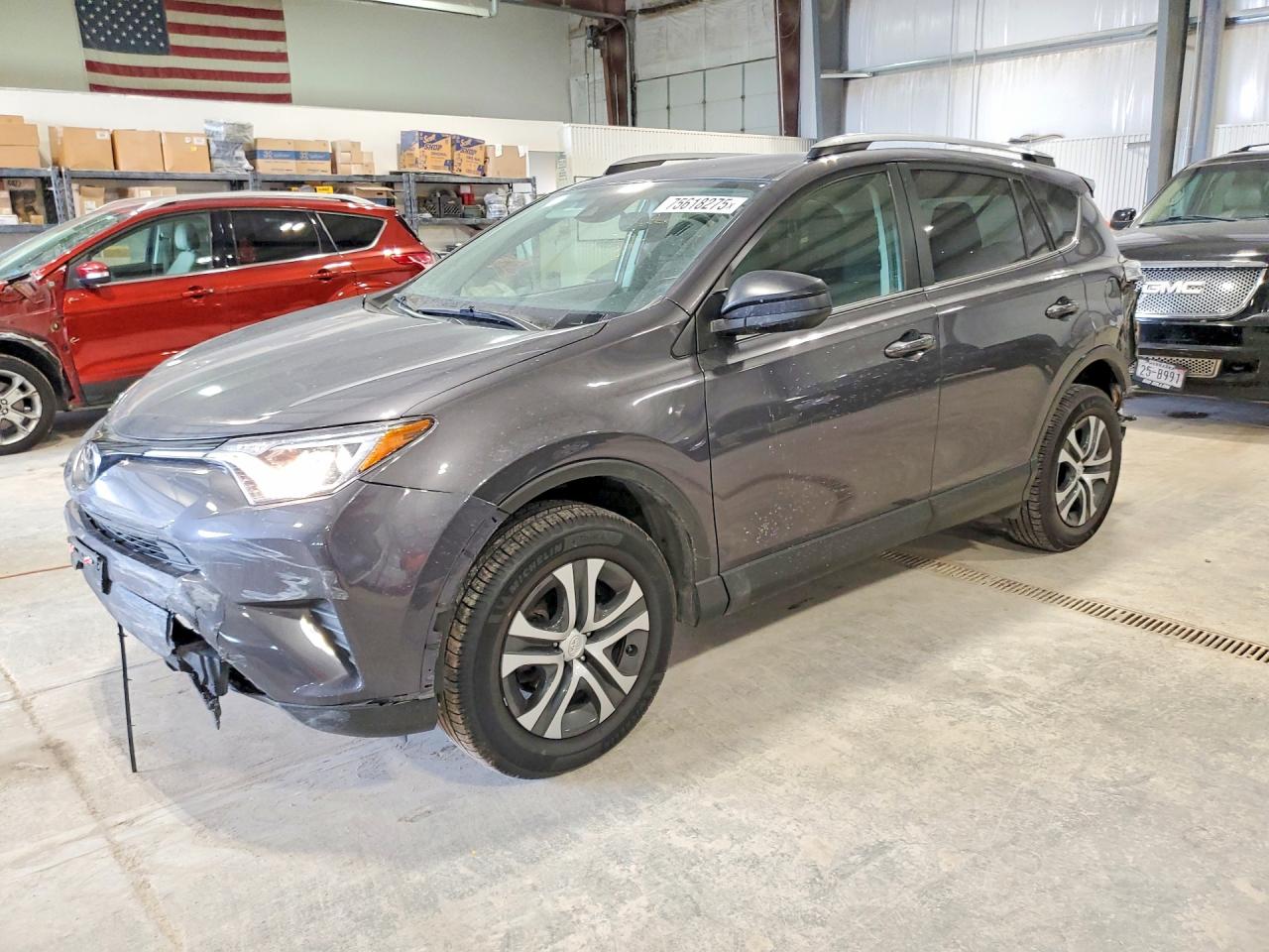 2017 TOYOTA RAV4 LE | JTMBFREV2HJ121988 | UPCARS