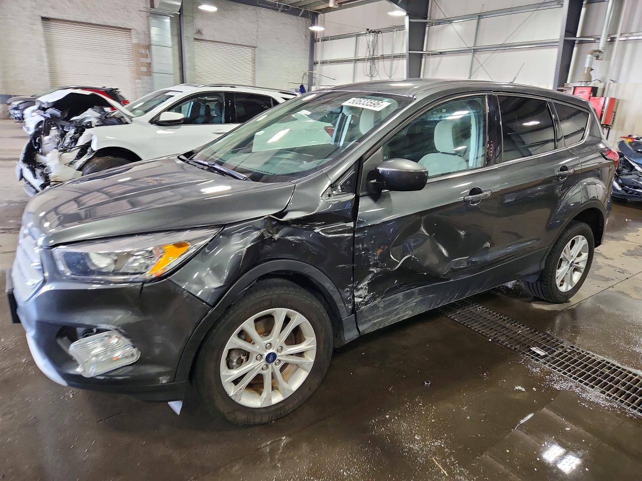 2019 FORD ESCAPE SE | 1FMCU9GD5KUB32855 | UPCARS