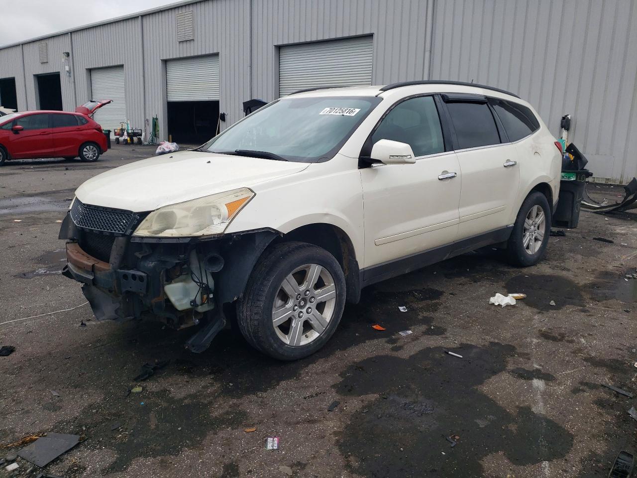 2011 CHEVROLET TRAVERSE LT | 1GNKVGED4BJ367602 | UPCARS