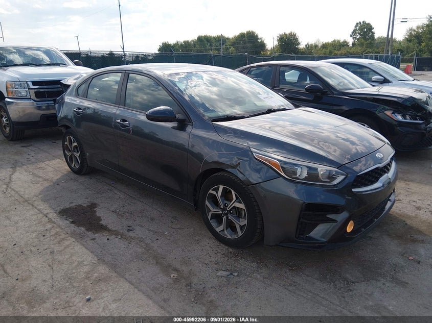 2019 KIA FORTE LXS | 3KPF24AD2KE126755 | UPCARS
