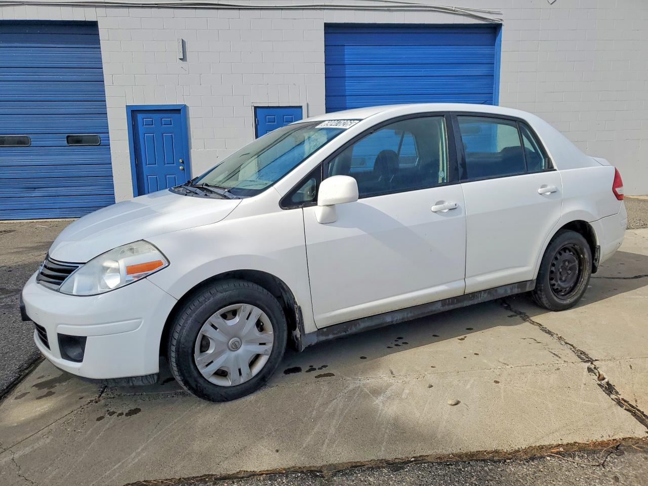 2011 NISSAN VERSA 1.8 S | 3N1BC1AP3BL485079 | UPCARS