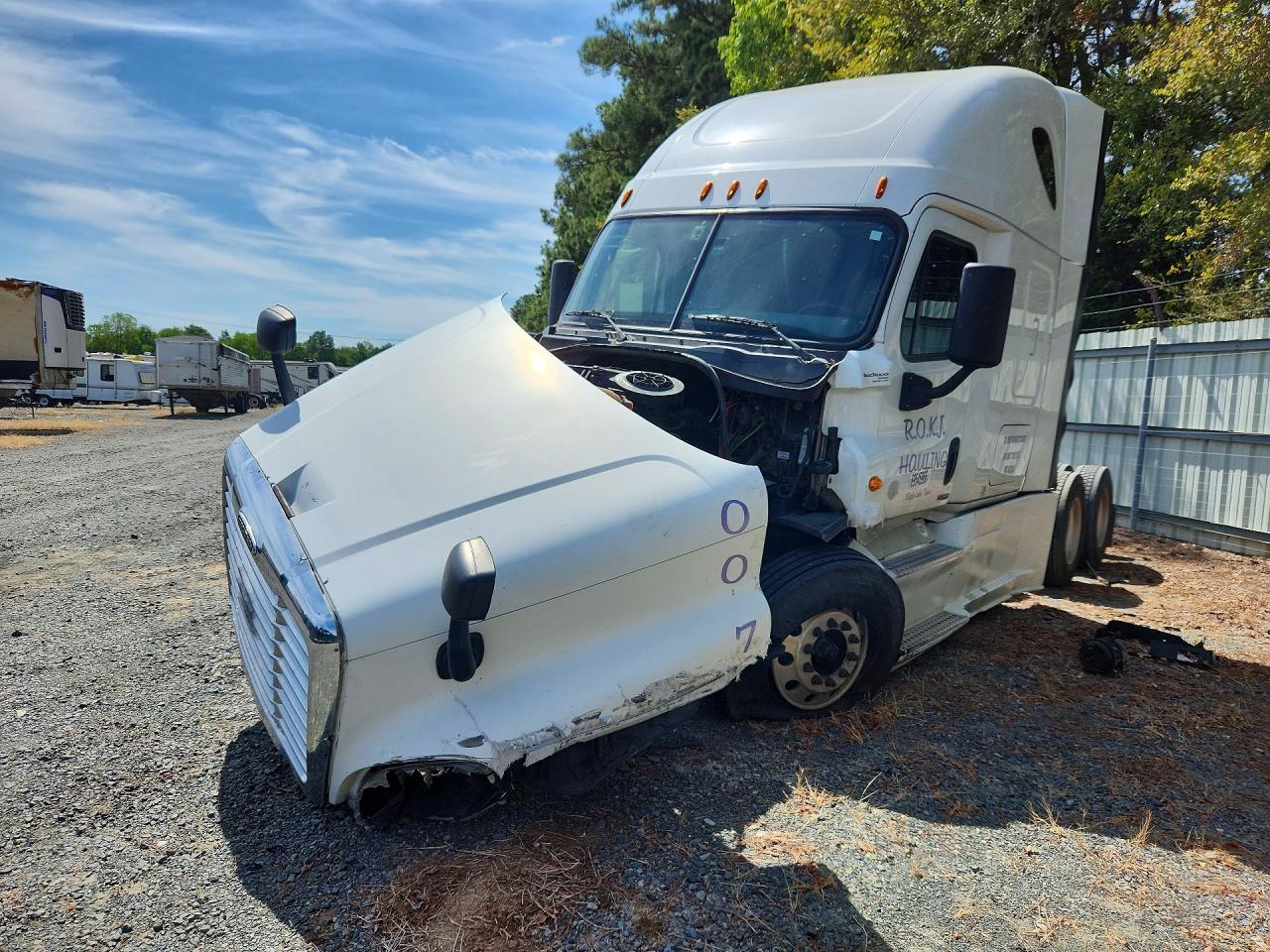 2016 FREIGHTLINER ALL OTHER SEMI TRUCK | 1FUJGLDR4GLGP8703 | UPCARS