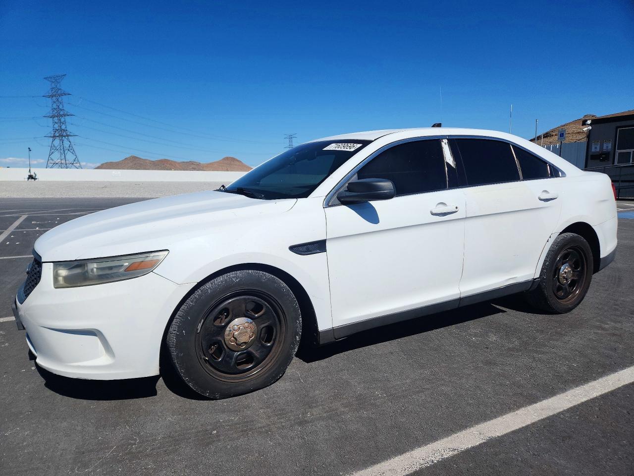 2013 FORD TAURUS POLICE INTERCEPTOR | 1FAHP2M86DG151213 | UPCARS