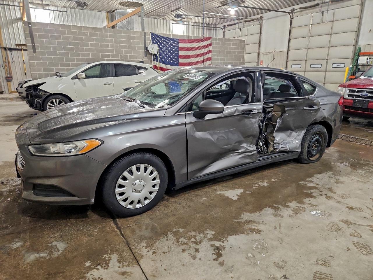 2013 FORD FUSION S | 3FA6P0G77DR380555 | UPCARS