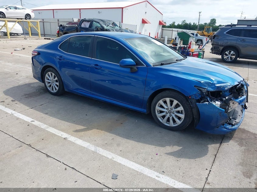 2020 TOYOTA CAMRY LE | 4T1C11AK3LU317120 | UPCARS