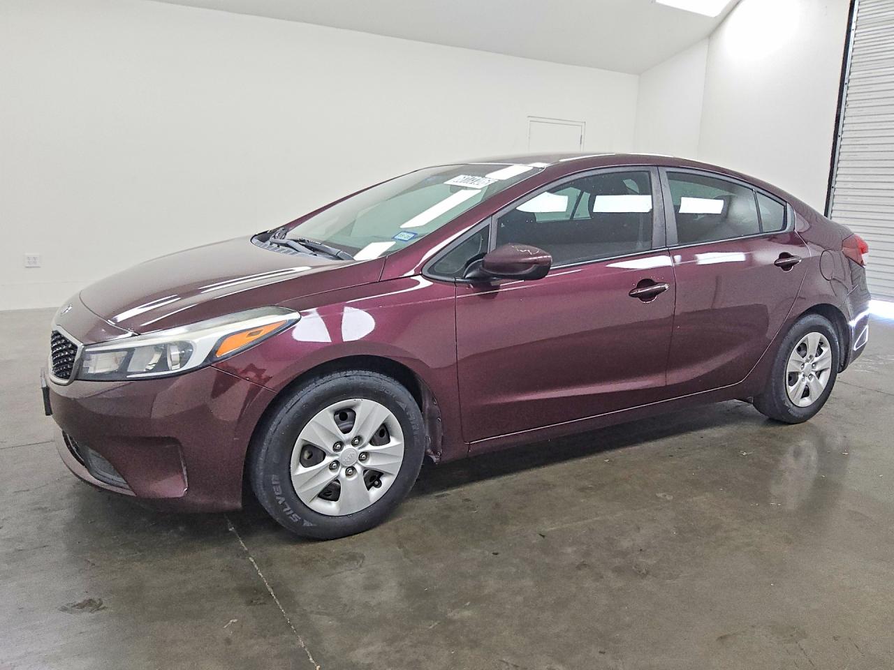 2017 KIA FORTE LX | 3KPFK4A72HE051705 | UPCARS