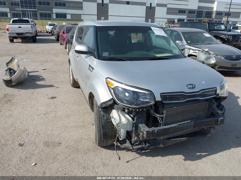 2018 KIA SOUL + | KNDJP3A52J7538008 | UPCARS
