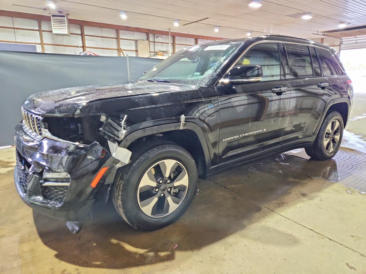 2024 JEEP CHEROKEE LIMITED 4XE | 1C4RJYB64RC135563 | UPCARS