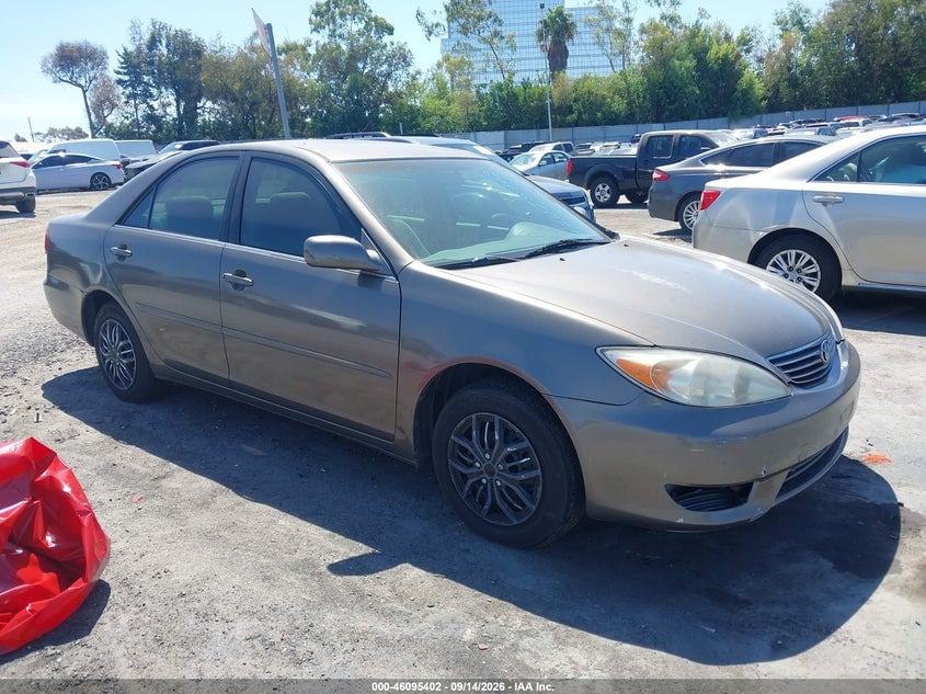 2004 TOYOTA CAMRY LE | 4T1BE32KX4U795496 | UPCARS