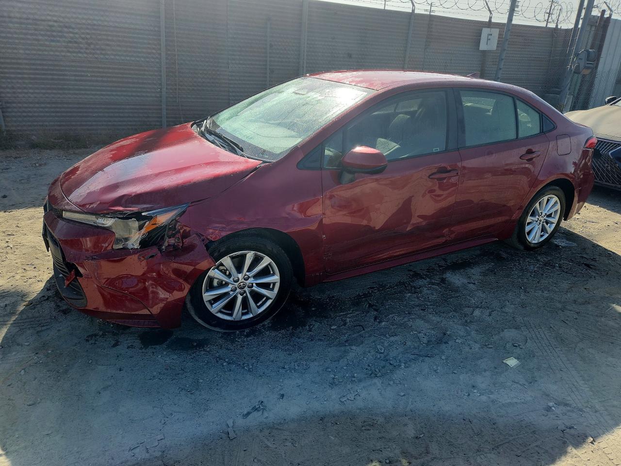 2026 TOYOTA COROLLA LE | JTDB4MEE8T3032707 | UPCARS