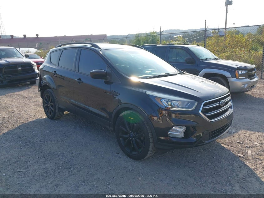 2017 FORD ESCAPE SE | 1FMCU9G91HUB72158 | UPCARS