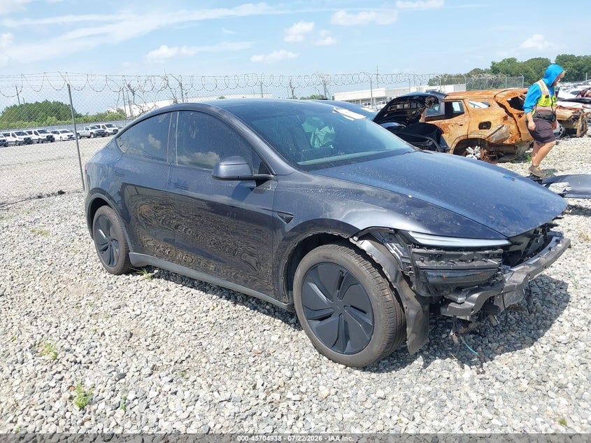 2026 TESLA MODEL Y ALL-WHEEL DRIVE/LONG RANGE LAUNCH SERIES/PREMIUM ALL-WHEEL DRIVE | 7SAYGDEE6TA392997 | UPCARS