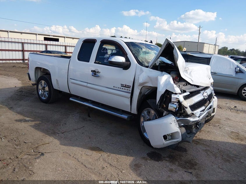 2011 CHEVROLET SILVERADO 1500 LT | 1GCRCSE08BZ187182 | UPCARS