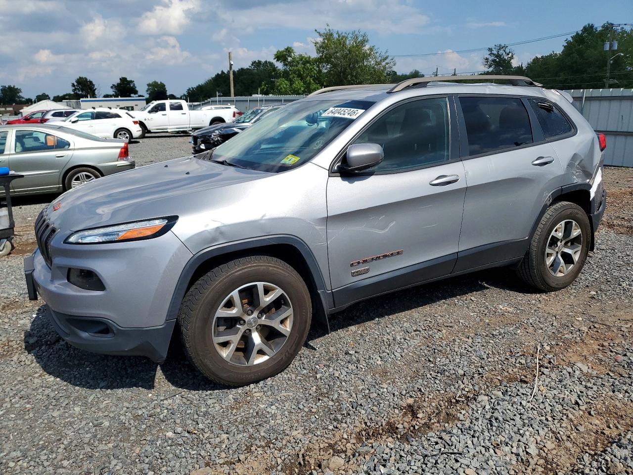2016 JEEP CHEROKEE LATITUDE | 1C4PJMCBXGW269517 | UPCARS