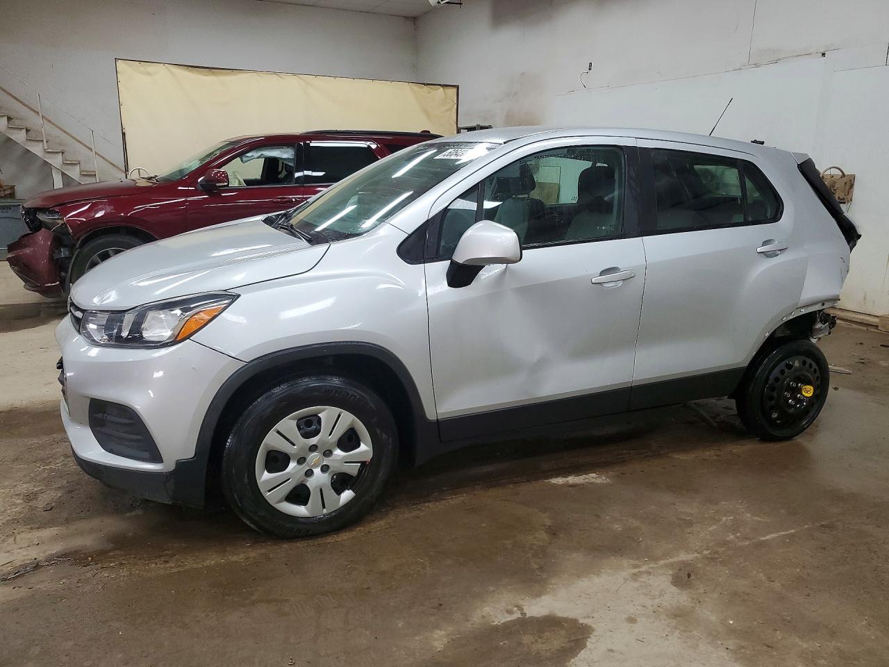 2017 CHEVROLET TRAX LS | 3GNCJKSB7HL281028 | UPCARS