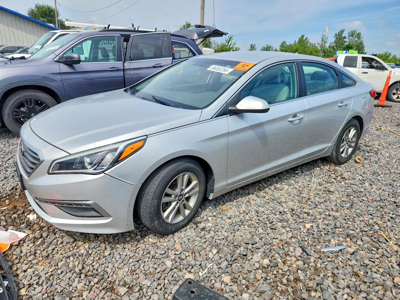 2015 HYUNDAI SONATA SE | 5NPE24AF5FH203830 | UPCARS